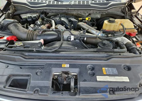 2018 Ford F250 Super Duty z USA, uszkodzony, nr VIN 1FT7W2BT3JEC86432